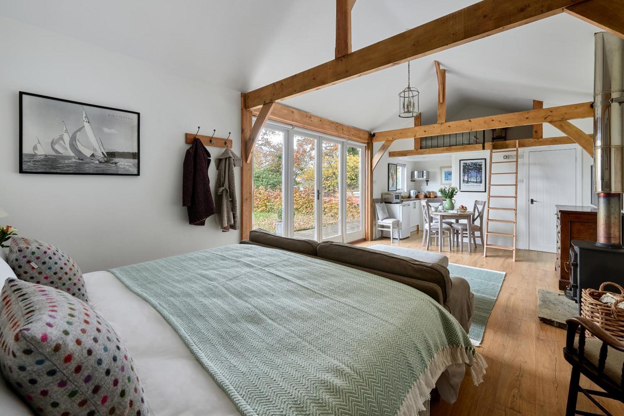 Stunning Cabin With Incredible Views Near Goodwood Rogate Luaran gambar